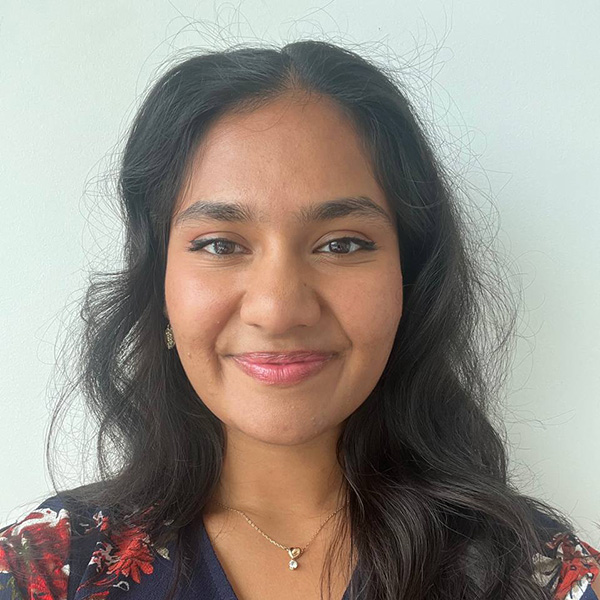 Alvina Thamba headshot